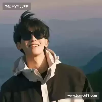 汤玮霜